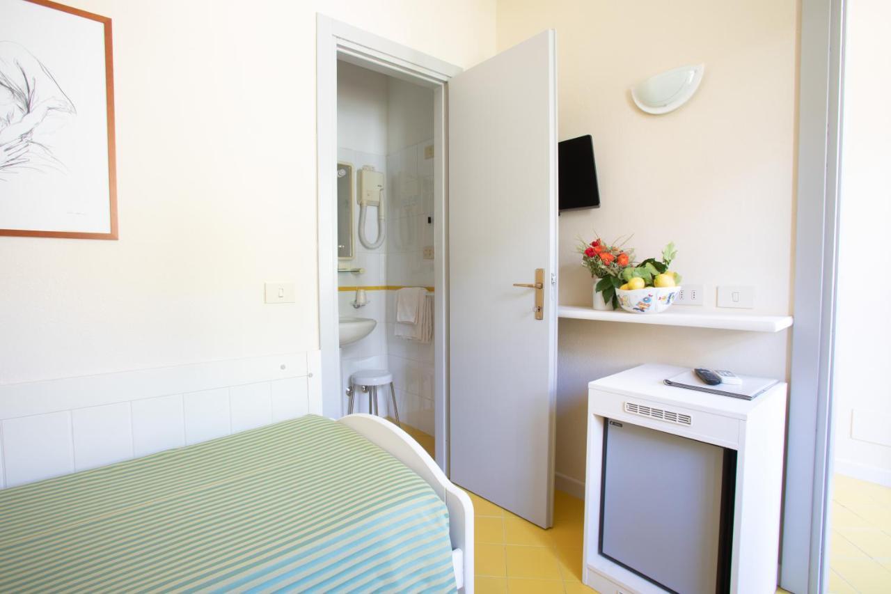 Hotel Sardi Pomonte Buitenkant foto
