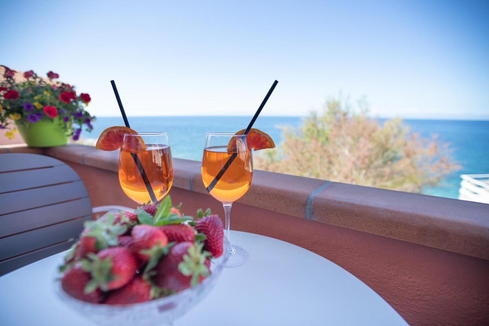 Hotel Sardi Pomonte Buitenkant foto